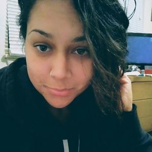 Meet your Posher, Carlie